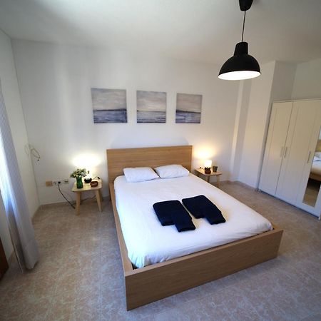 Casa Granada Budget Haus Bei Granada ดูรคัล ภายนอก รูปภาพ